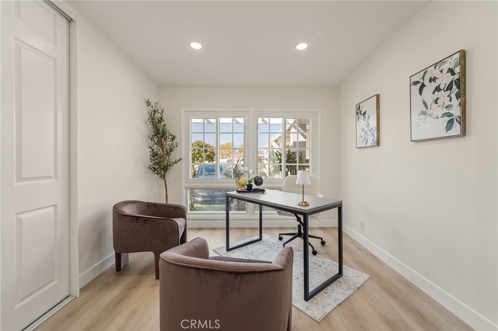 7272 W 90th Street