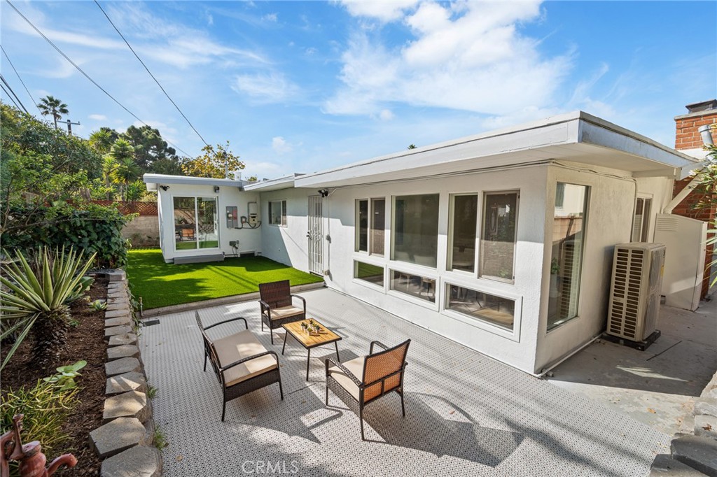 7272 W 90th Street