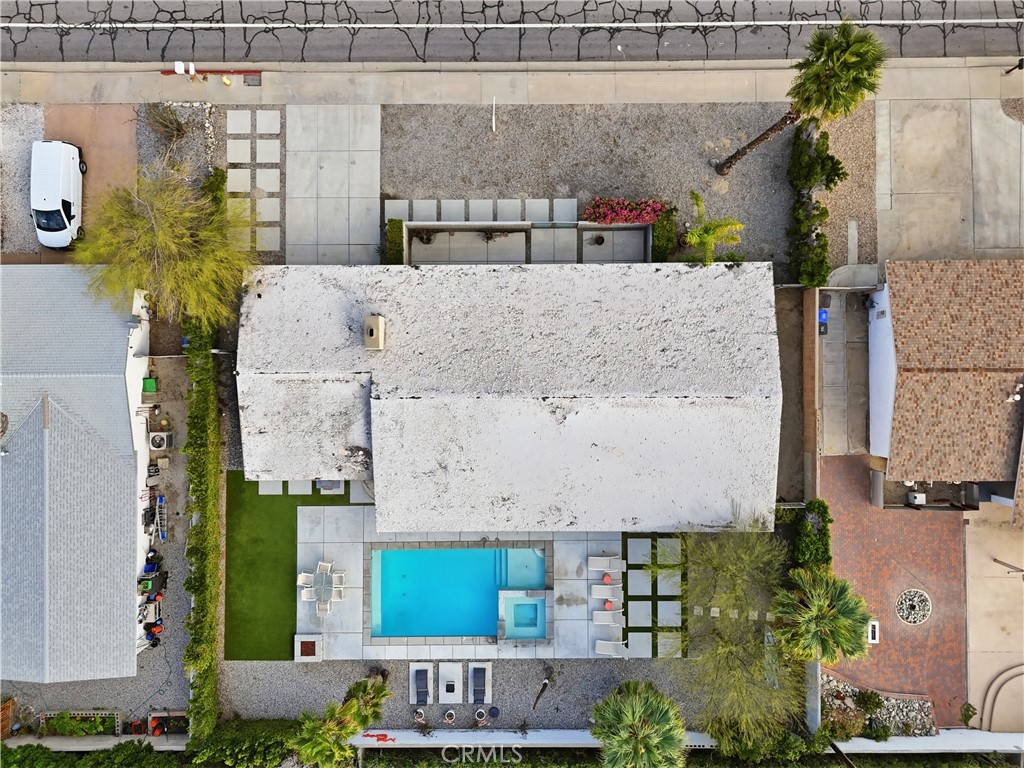 303 E San Rafael Drive
