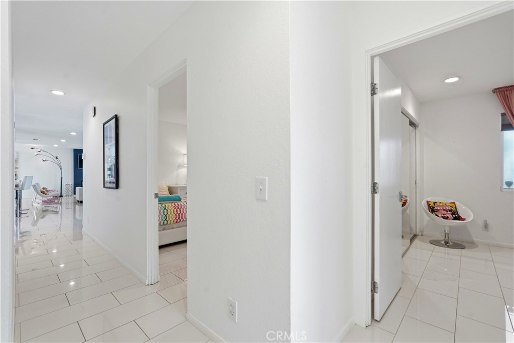 303 E San Rafael Drive