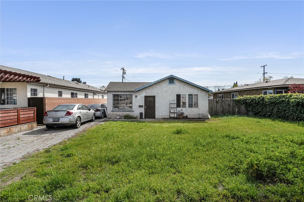4824 W 133rd
