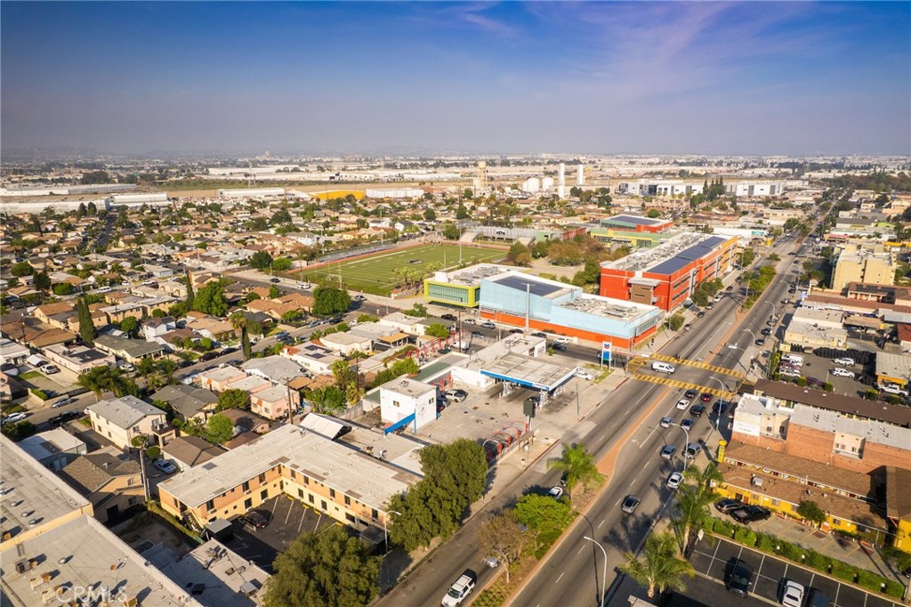 4533 Slauson Avenue