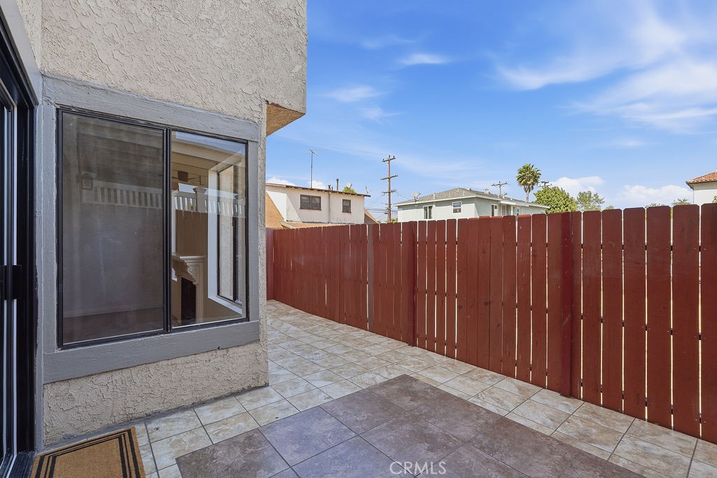 1000 E Windsor Road 9