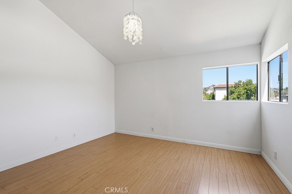 1000 E Windsor Road 9