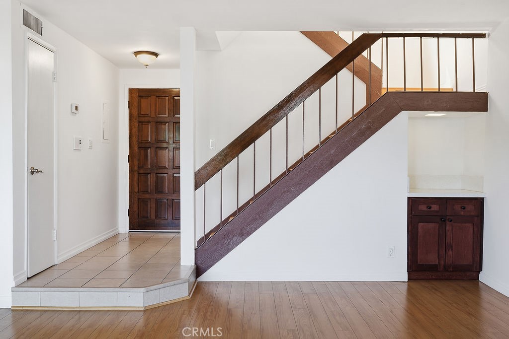 1000 E Windsor Road 9