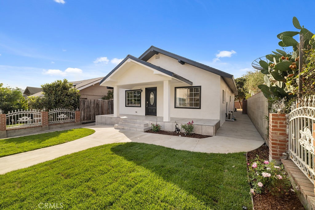 3343 Roseview Avenue
