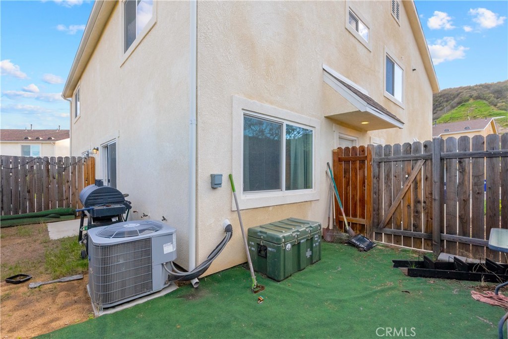 26142 Gravett Place