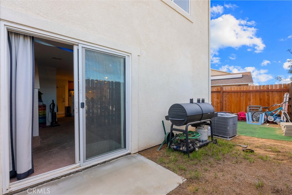26142 Gravett Place