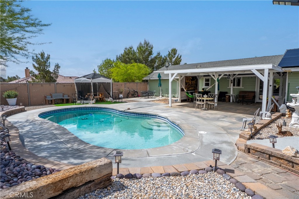 17133 Mesquite Rd