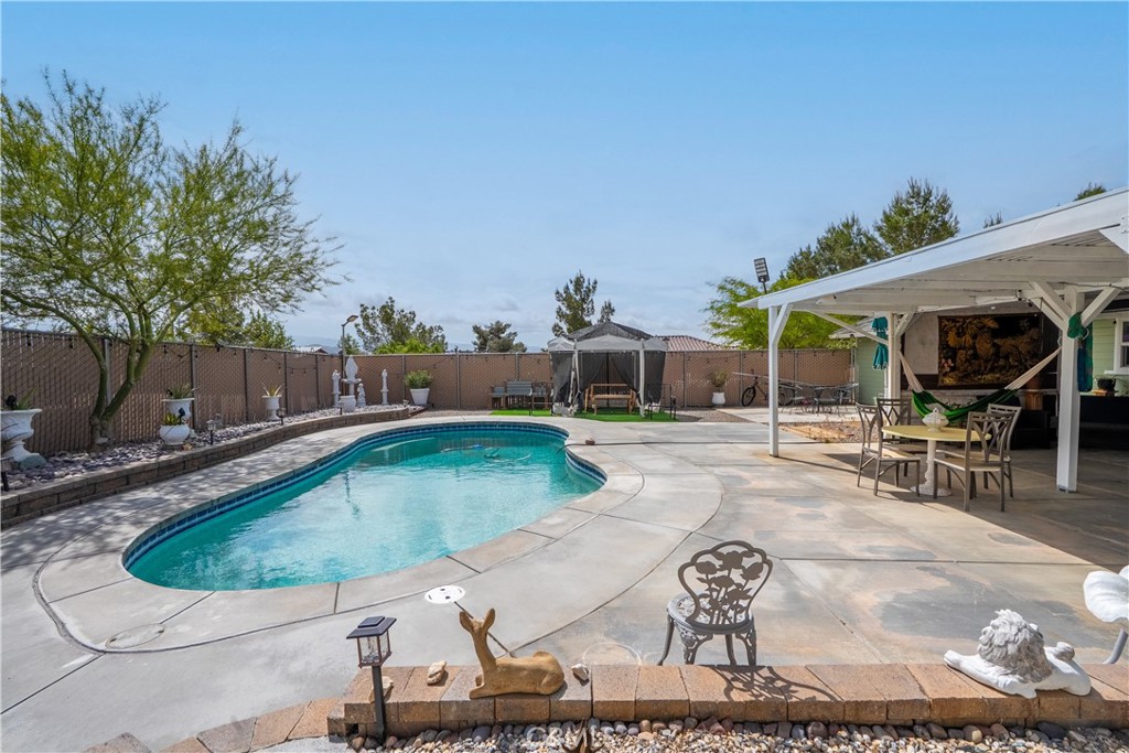 17133 Mesquite Rd