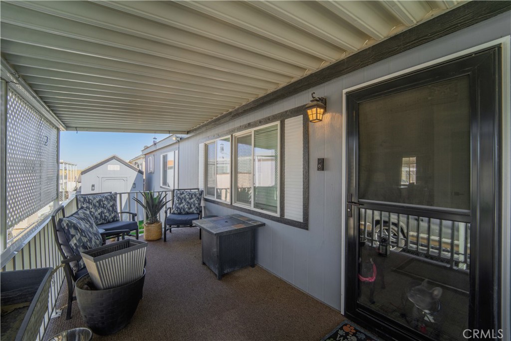 1550 20th Street W 76