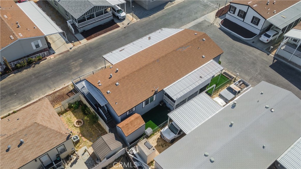 1550 20th Street W 76