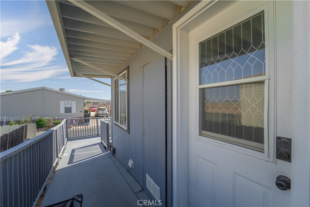 1550 20th Street W 76