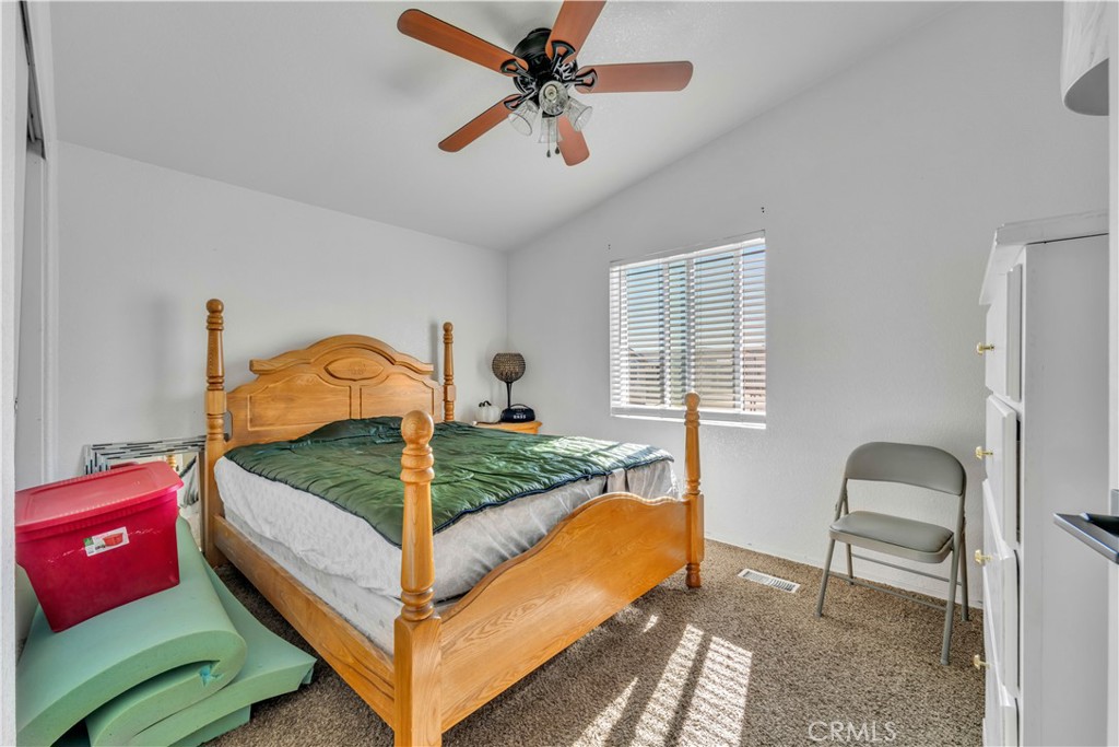 1550 20th Street W 76