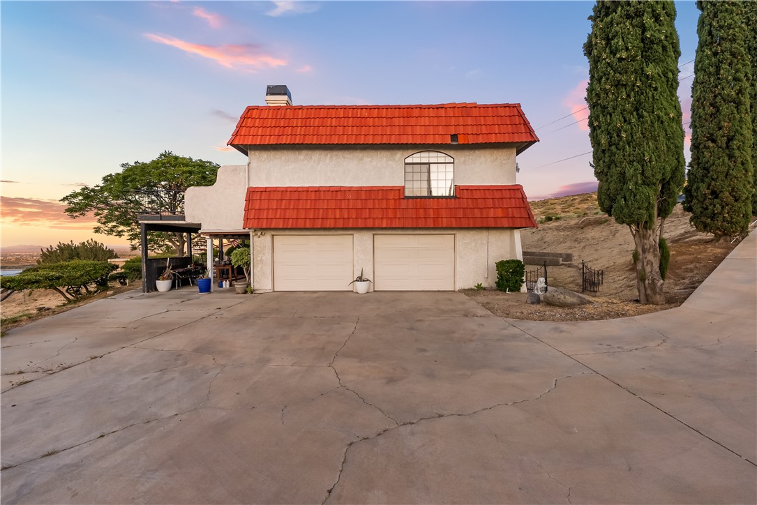 125 Lakeview Drive
