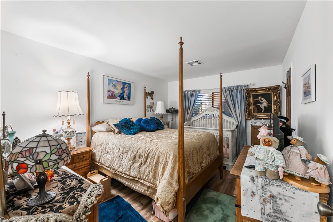 125 Lakeview Drive
