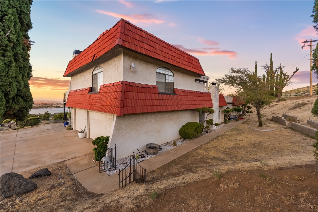 125 Lakeview Drive