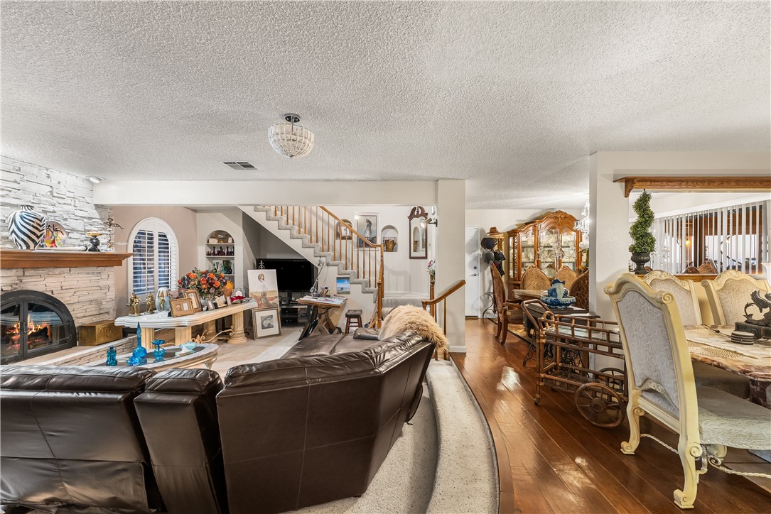 125 Lakeview Drive