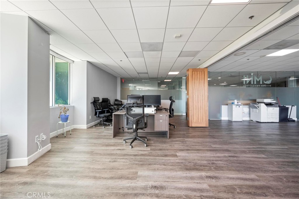 28212 Kelly Johnson Parkway 200
