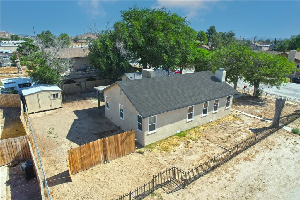 2901 Desert Street