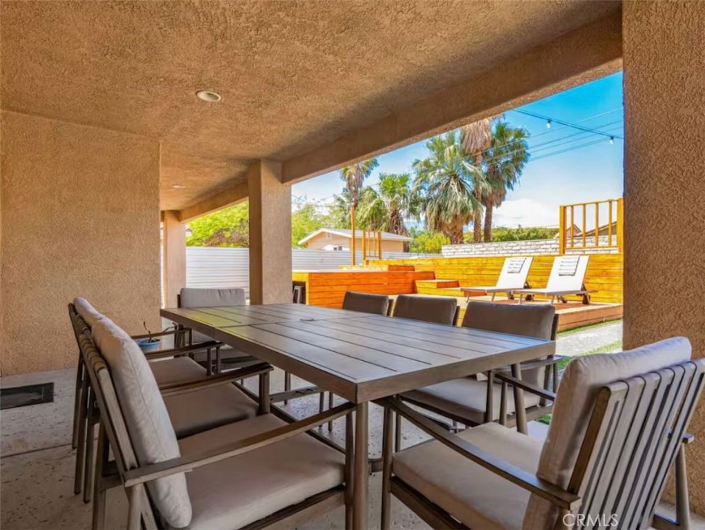 15123 Avenida Ramada