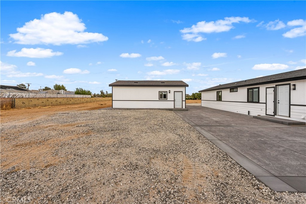 4009 W Avenue K-8