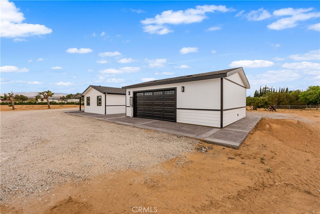 4009 W Avenue K-8