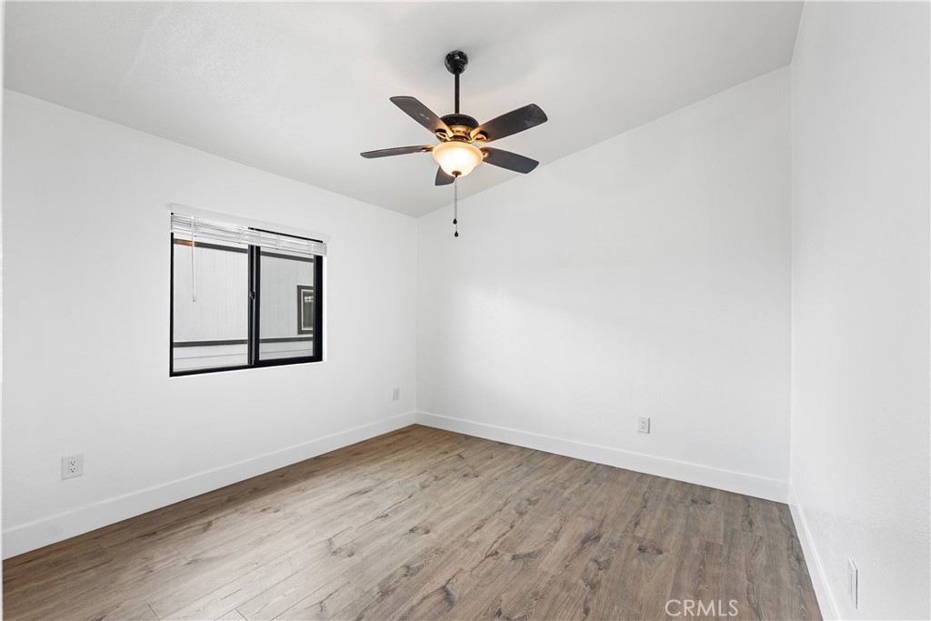 4009 W Avenue K-8