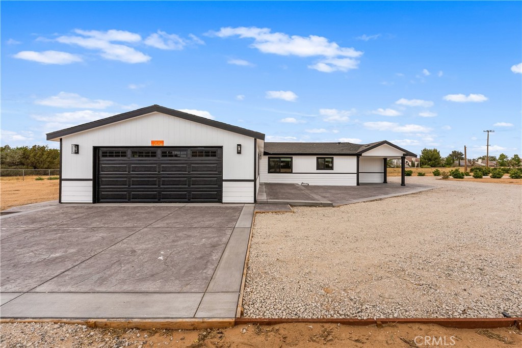 4009 W Avenue K-8