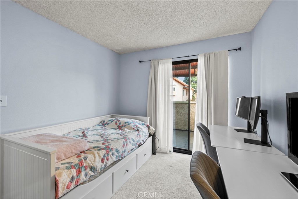 14435 Plummer 23