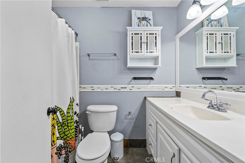 14435 Plummer 23