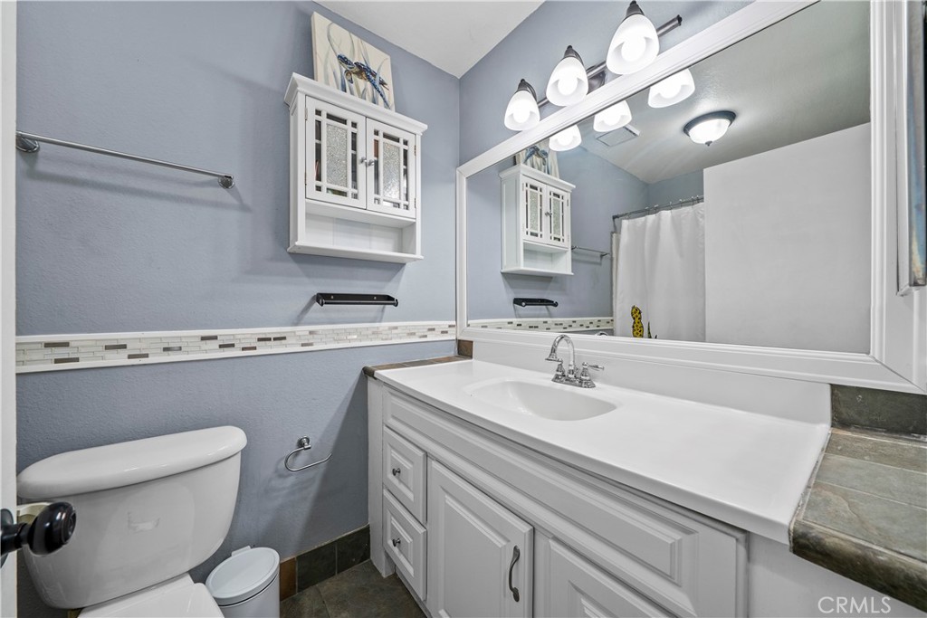 14435 Plummer 23