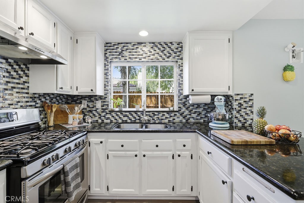 40149 La Cota Drive 219