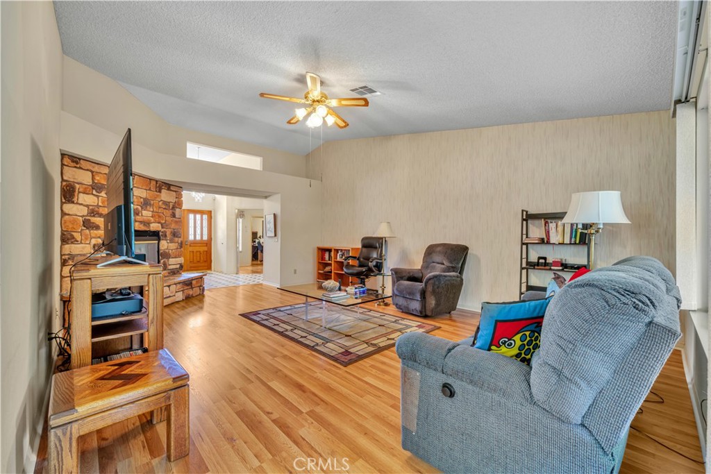 3640 Calle Estrada