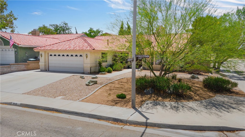 3640 Calle Estrada
