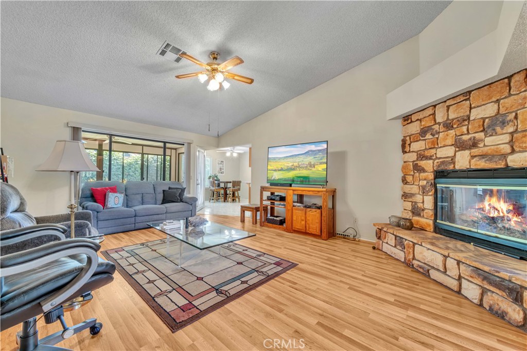 3640 Calle Estrada