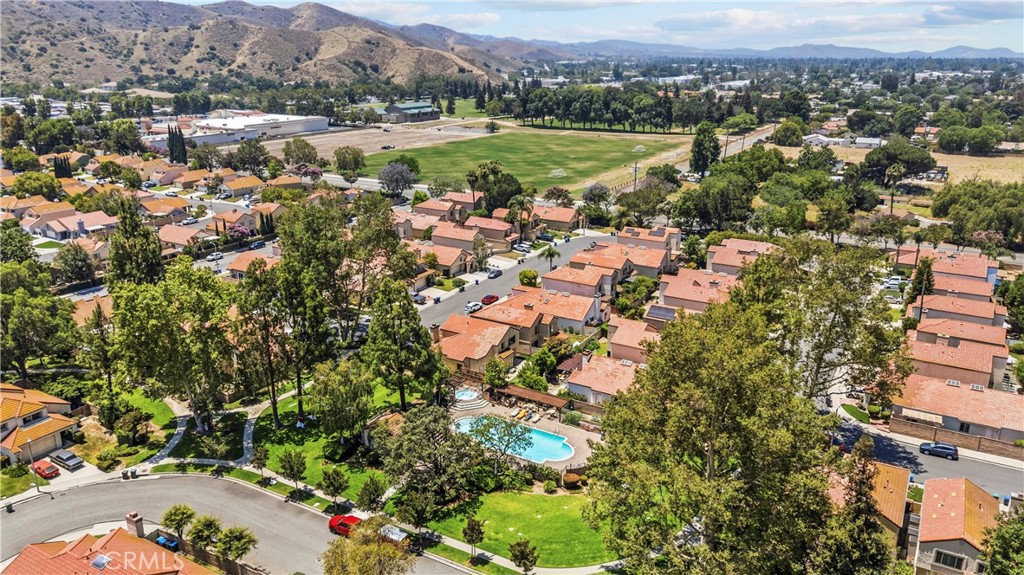 2224 Oak Haven