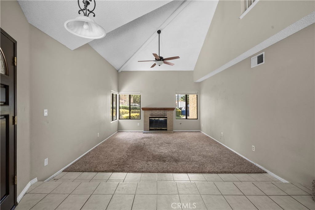 2224 Oak Haven