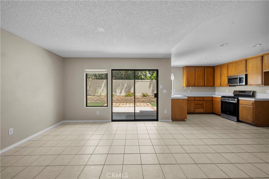 2224 Oak Haven