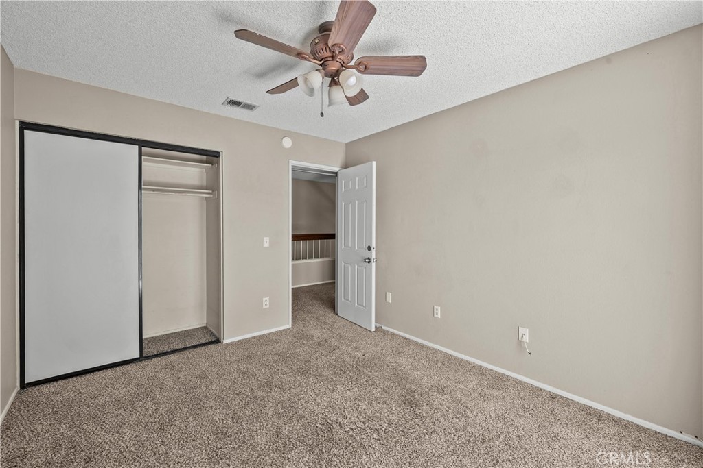 2224 Oak Haven