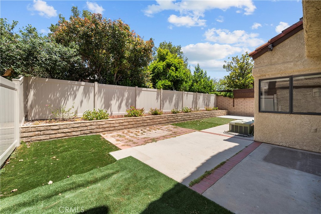 2224 Oak Haven