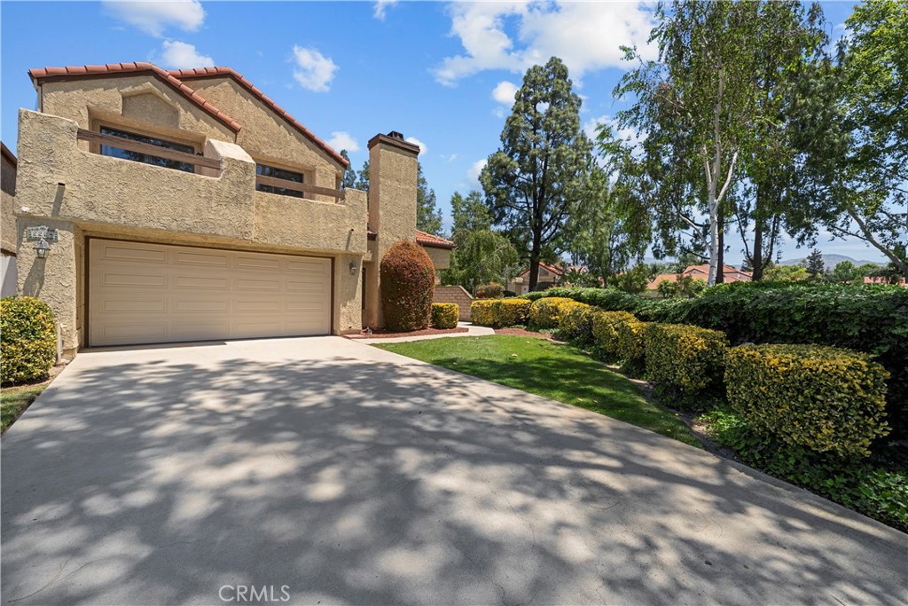 2224 Oak Haven