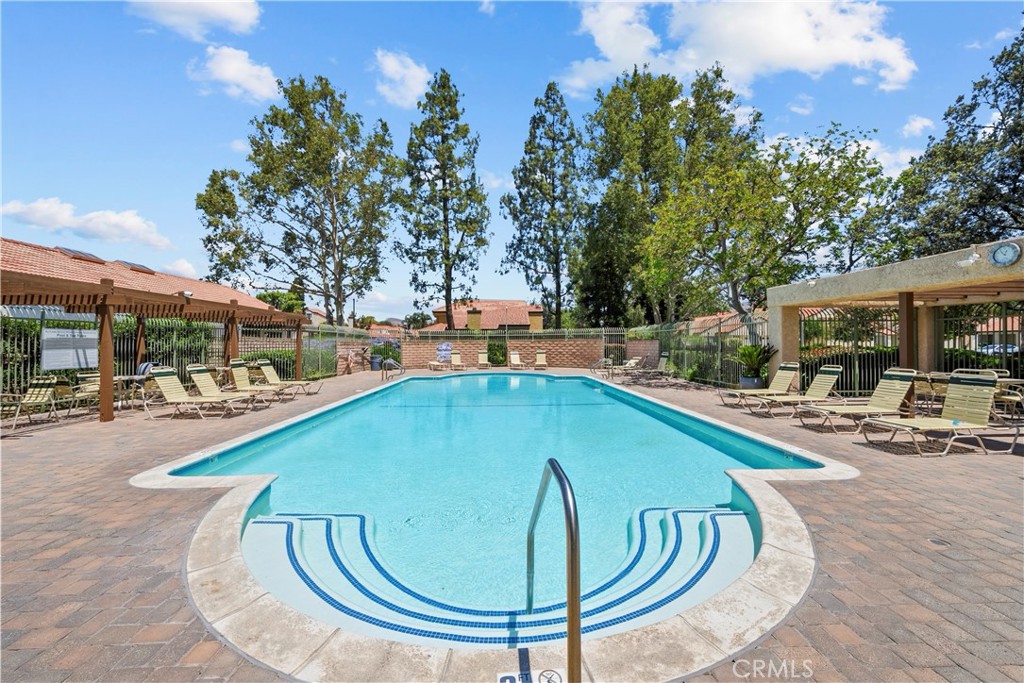 2224 Oak Haven