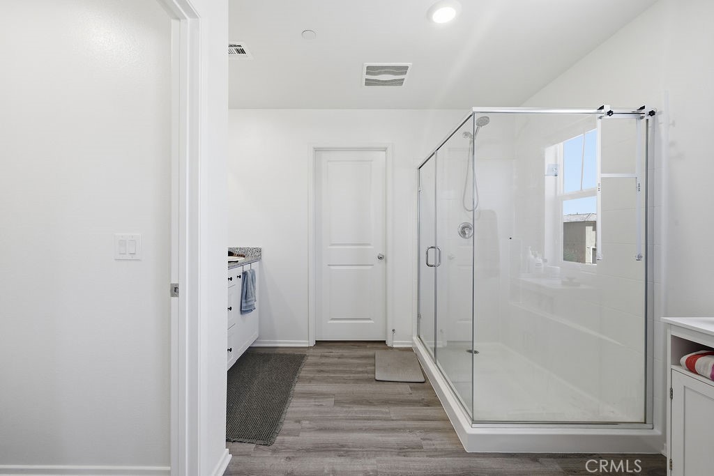 4384 W Avenue J-5