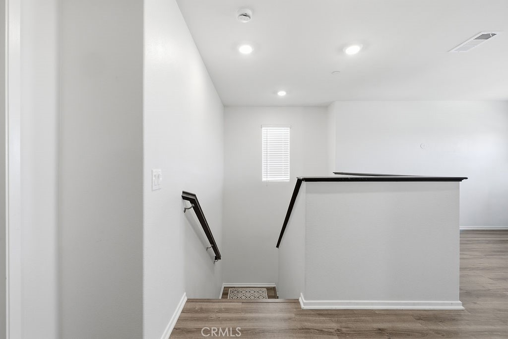 4384 W Avenue J-5