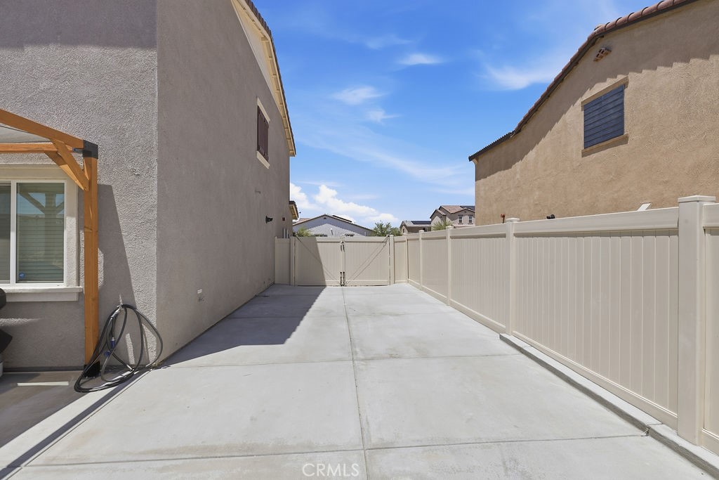 4384 W Avenue J-5