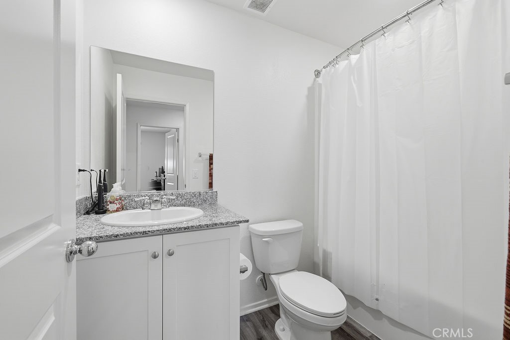 4384 W Avenue J-5