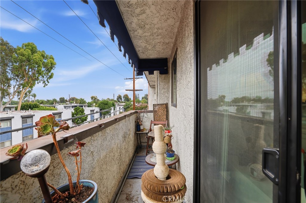 18530 Hatteras Street 337