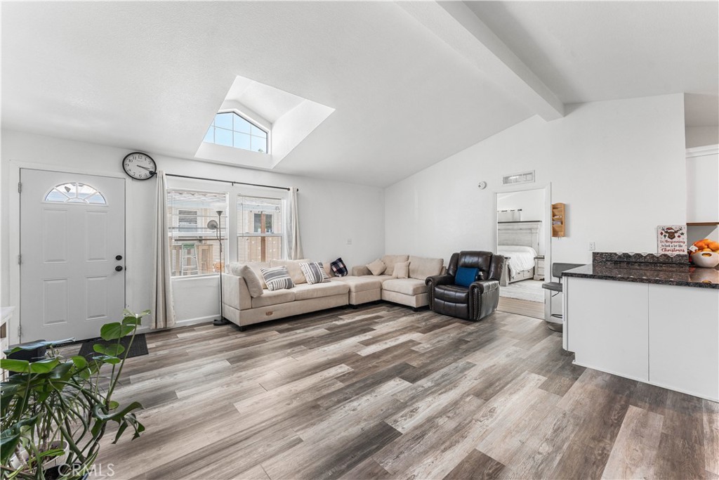5711 Columbia Way 127