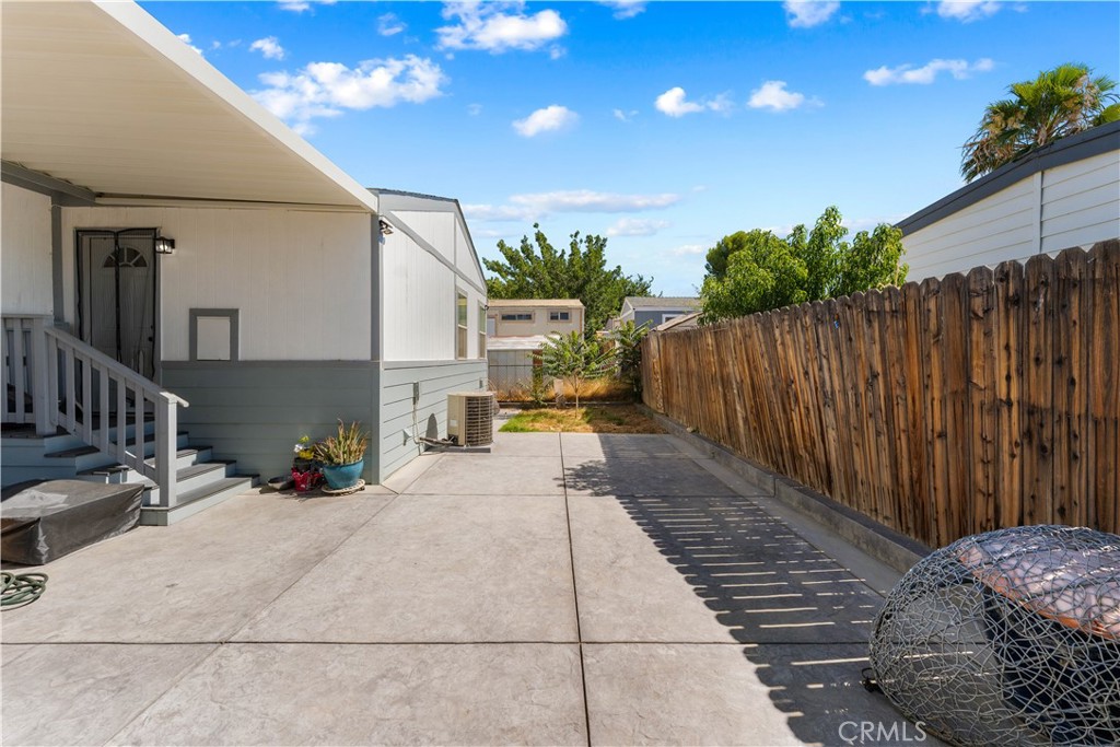 5711 Columbia Way 127